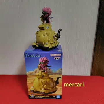 SAND LAND MEGA 월드 콜렉터블 국왕군 전차대 104호차