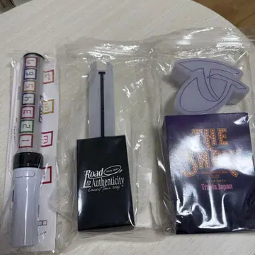 Travis Japan 응원봉