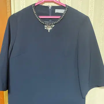 새상품급 뷰티 앤 유스 비쥬 원피스