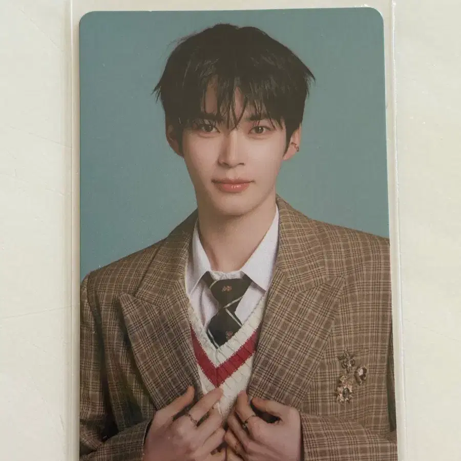 Zerobaseone Sung Hanbin Blue Mansion Poca