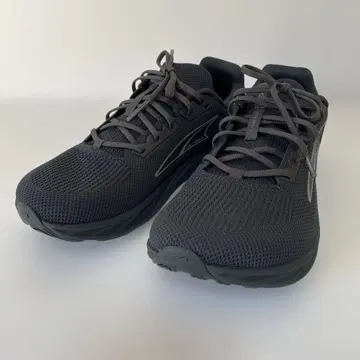 ALTRA 알트라 에스카란테 4 BLACK US10 (28cm)