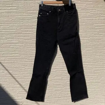 스픽 앤 스팬 블랙 데님