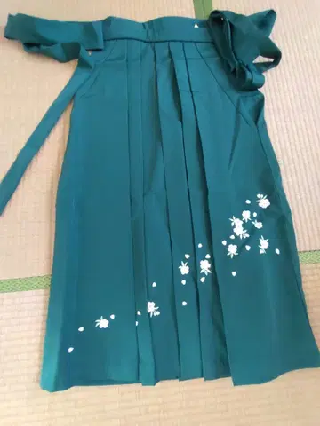 졸업식용 기모노와 하카마 4종 세트 [ 새상품 오비 서비스 ] S~M