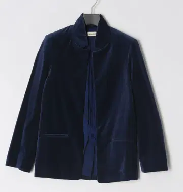 네이비 벨벳 노카라 테일러드 자켓