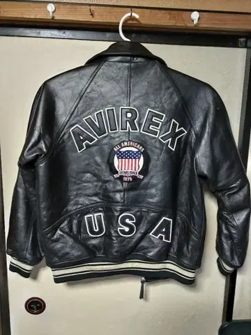 AVIREX 블랙 가죽 자켓 L 사이즈 + 가죽 크림