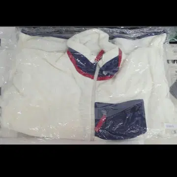 UVERworld 2019 UNSER TOUR 굿즈 플리스