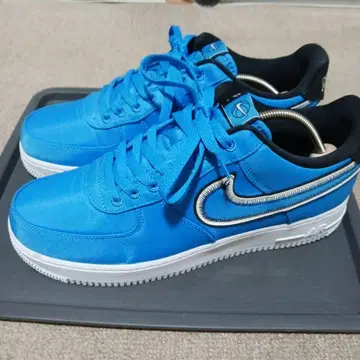 AIR FORCE 1'07 LV8 1