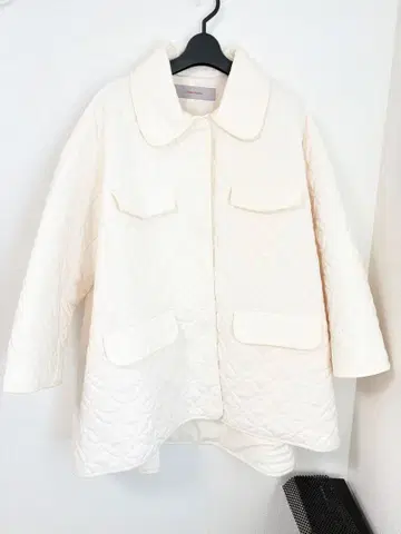 저널 스탠다드 퀼팅 플레어 코트