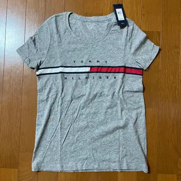 TOMMY HILFIGER T셔츠 택 포함 미사용 새상품