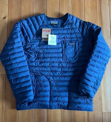 파타고니아 사이런트 다운 크루 M 다운 풀오버