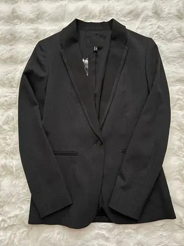 [택 포함 새상품] icb 다크 그레이 테일러드 자켓 울 혼방