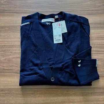 새상품 유니클로 안야 힌드마치 메리노 V넥 가디건 네이비 XL