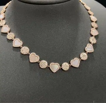 apm Monaco 하트 목걸이 (로즈 골드 톤)