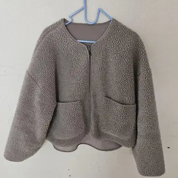 ZARA 리버서블 아우터 사이즈 S
