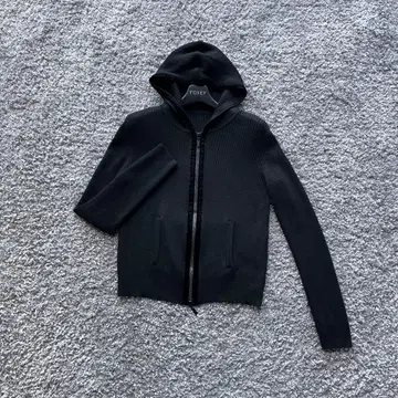 폭시 38 블랙 리브 니트 후드티