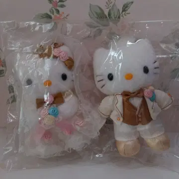 헬로키티 웨딩 인형 2체 세트 키링