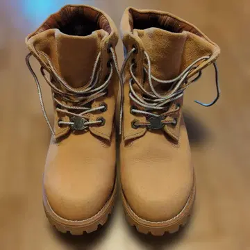 베이지 스웨이드 워크 부츠 하이컷