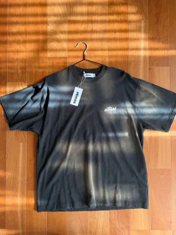 atmos 티셔츠 M 사이즈