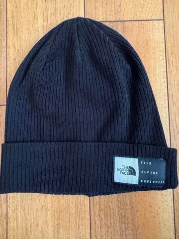 THE NORTH FACE 블랙 니트 모자