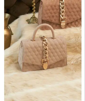 다리치 퀼팅 스웨이드 백