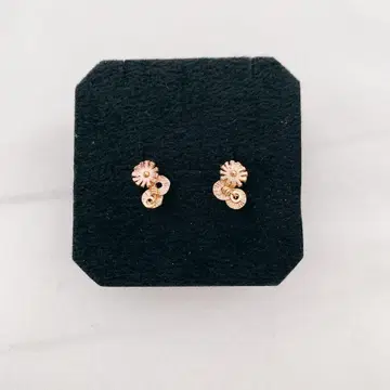 KAORU 골드 귀걸이