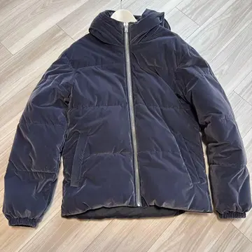 최종 세일 ZARA 후드 부착 다운 자켓 다크 그레이