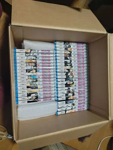 BLEACH 전권 + 관련 도서 2권, 우천을 피해 발송 예정