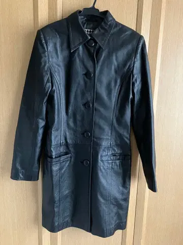 SCOOP 양가죽 코트 사이즈 M