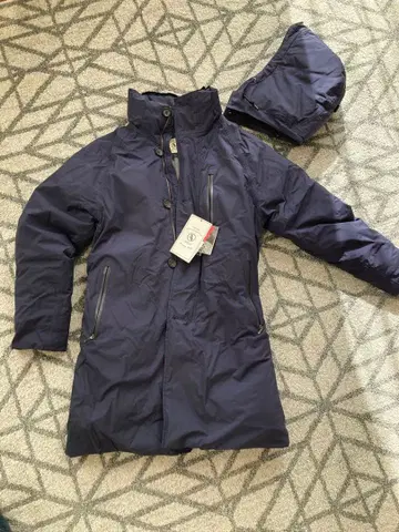 AIGLE 네이비 다운 자켓 탈부착 후드