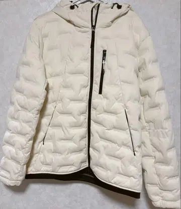 워크맨 아우터 크림색 LL