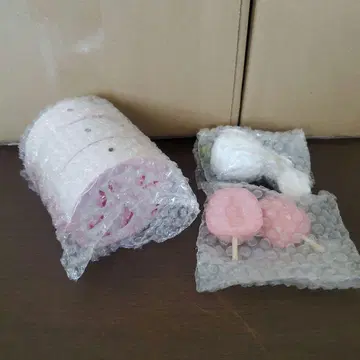 마더 가든 스위트 카페 리본 밀키 화이트 롤케이크 피크