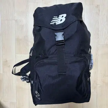 [ 새상품 ] New Balance 블랙 백팩