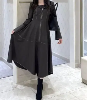 rienda 세일러 디테일 플레어 원피스