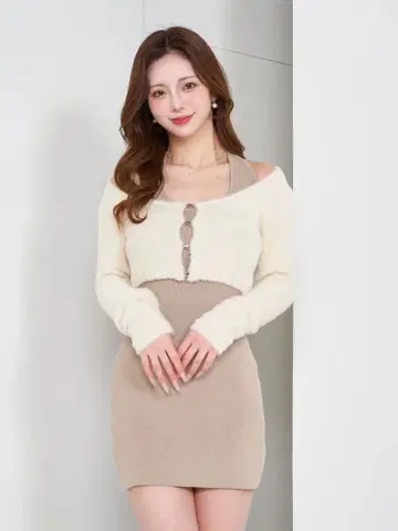 Darich 홀더넥 앙상블 미니 원피스 베이지