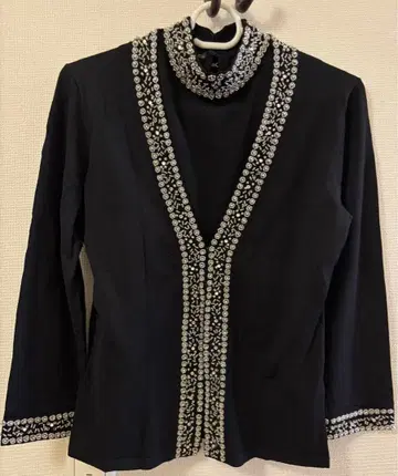 DKNY 블랙 비즈 장식 니트 앙상블 S