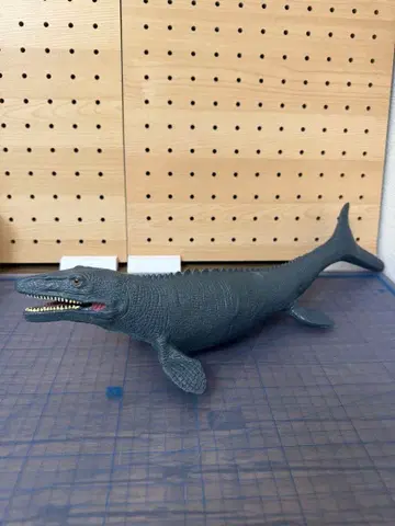 모사사우루스 피규어