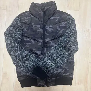 TETE HOMME 테트옴 이소재 카모플라쥬 다운 자켓 M