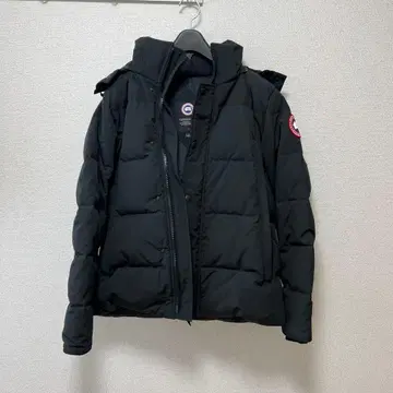 Canada Goose Arctic Program 블랙 다운 자켓