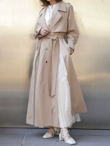 dazzlin 트렌치코트