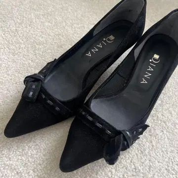 [ 새상품급 ] 다이애나 DIANA 스웨이드 펌프스 23cm