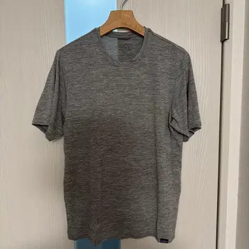새상품급 파타고니아 캐플린 쿨 데일리 T셔츠 S사이즈