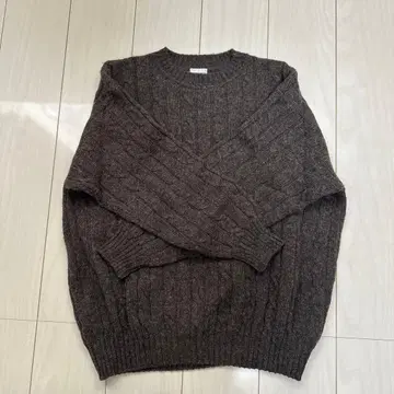 UNITED COLORS OF BENETTON 스웨터