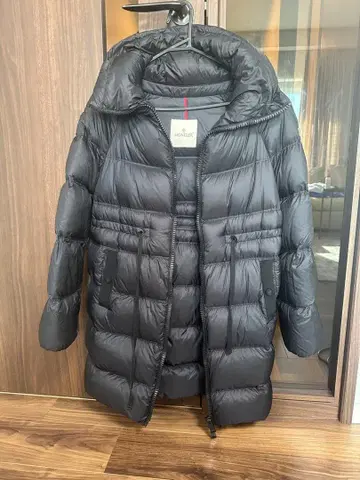 MONCLER DURBEC 블랙