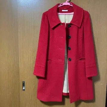 빨간색 코트
