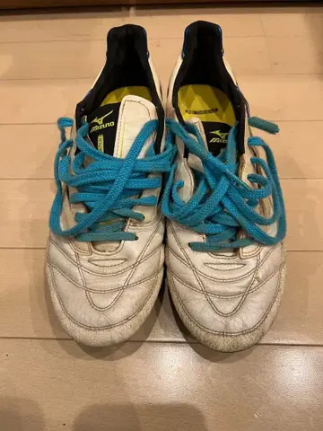 미즈노 모렐리아 축구화 스파이크