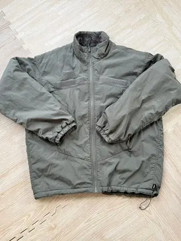 Freak's Store 올리브 그린 나일론 자켓 퍼 안감 부착