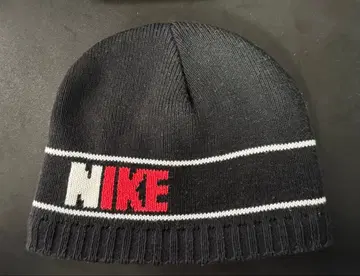 NIKE 블랙 스트라이프 니트 비니 플리스 소재