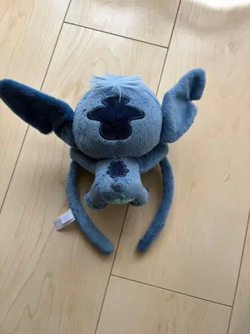 스티치 헤어밴드 포함 봉제 인형 약 20cm