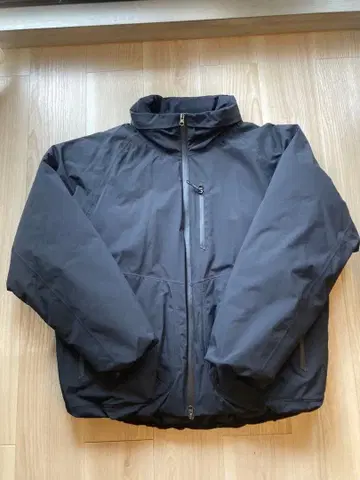 컬럼비아 블랙 라벨 코브 투 돔 다운 자켓 L 사이즈 2024