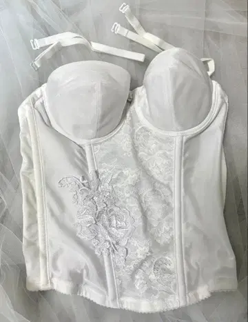 와코루 브라이덜 이너